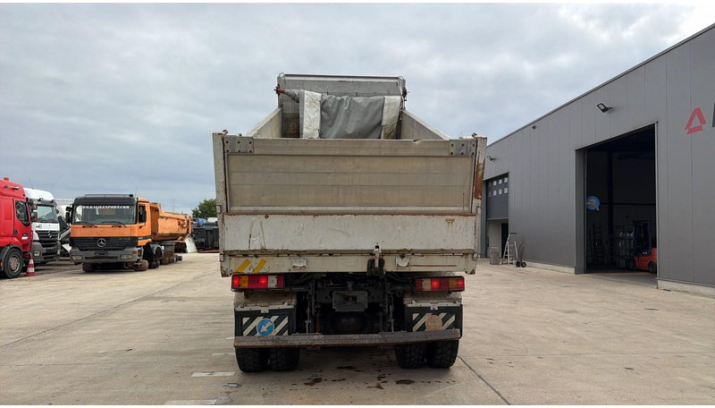 Mercedes-Benz Actros 3246 (EPS / LAMES / GRAND PONT / V6 / MP2 / 3 PEDALES) - قلابات: صور 5 Mercedes-Benz Actros 3246 (EPS / LAMES / GRAND PONT / V6 / MP2 / 3 PEDALES) - قلابات: صور 5