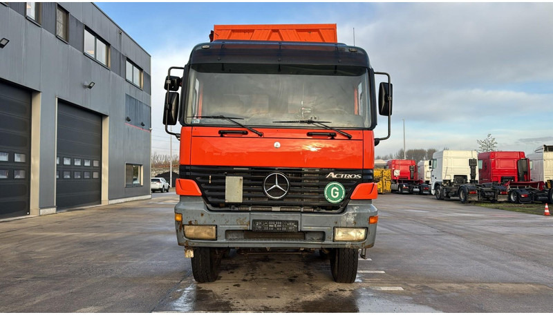 Mercedes-Benz Actros 4143 (EPS / 8X6 / LAMES / GRAND PONT / STEEL SUSP. / BIG AXLE / V6) - قلابات: صور 2 Mercedes-Benz Actros 4143 (EPS / 8X6 / LAMES / GRAND PONT / STEEL SUSP. / BIG AXLE / V6) - قلابات: صور 2