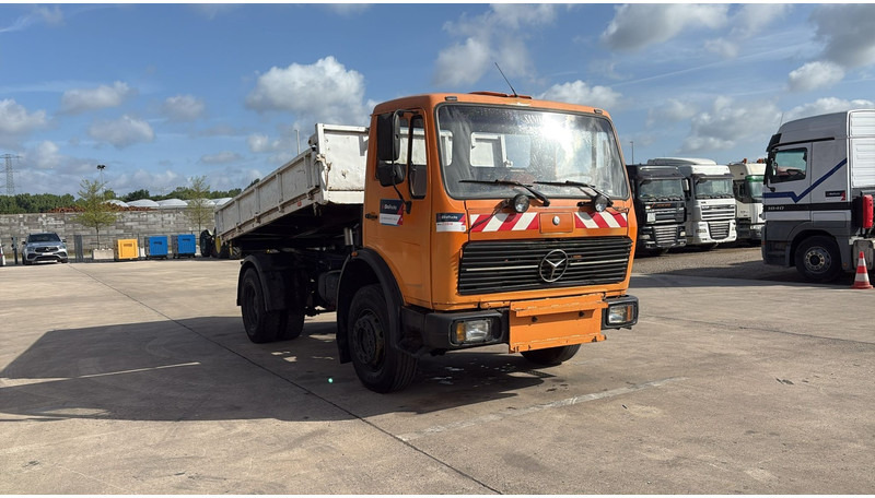 Mercedes-Benz SK 1628 (V8 / LAMES / GRAND PONT / POMPE MANUELLE) - قلابات: صور 3 Mercedes-Benz SK 1628 (V8 / LAMES / GRAND PONT / POMPE MANUELLE) - قلابات: صور 3