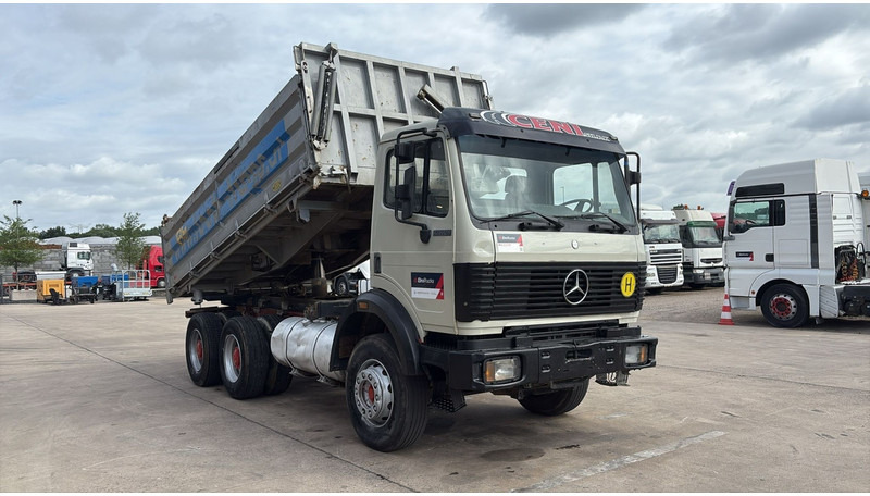 Mercedes-Benz SK 2527 (V6 / GRAND PONT / LAMES / BOITE MANUELLE / MANUAL GEARBOX) - قلابات: صور 3 Mercedes-Benz SK 2527 (V6 / GRAND PONT / LAMES / BOITE MANUELLE / MANUAL GEARBOX) - قلابات: صور 3