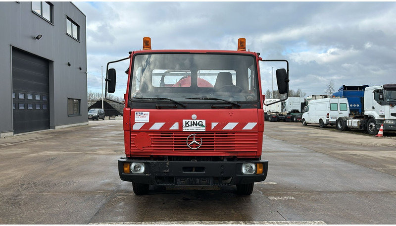 Mercedes-Benz SK 814 (VIDANGEUR / VACUUM / AUXILAIRY / SPER / STEEL SUSP. / LAMES) - فراغ شاحنة: صور 2 Mercedes-Benz SK 814 (VIDANGEUR / VACUUM / AUXILAIRY / SPER / STEEL SUSP. / LAMES) - فراغ شاحنة: صور 2