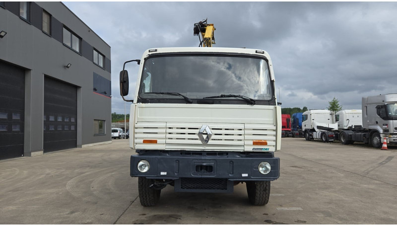 Renault G 300 Manager (POMPE MANUELLE / GRUE COPMA 90.2 / LAMES / 6X4 / GRAND PONT) - قلابات, شاحنة كرين: صور 2 Renault G 300 Manager (POMPE MANUELLE / GRUE COPMA 90.2 / LAMES / 6X4 / GRAND PONT) - قلابات, شاحنة كرين: صور 2