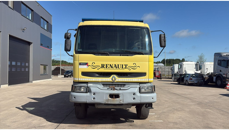 Renault Kerax 385 (BOITE MANUELLE / GRAND PONT / LAMES / MANUAL GEARBOX) - قلابات: صور 2 Renault Kerax 385 (BOITE MANUELLE / GRAND PONT / LAMES / MANUAL GEARBOX) - قلابات: صور 2