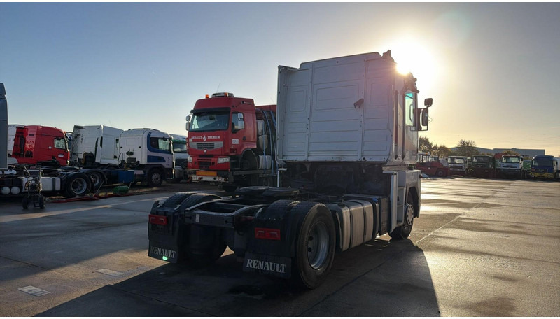 Renault MAGNUM 460 (BONNE ETAT / GOOD CONDITION) - شاحنة جرار: صور 4 Renault MAGNUM 460 (BONNE ETAT / GOOD CONDITION) - شاحنة جرار: صور 4