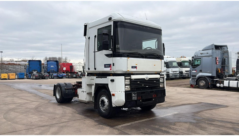 Renault Magnum 430 (POMPE MANUELLE / MANUAL PUMP / MANUAL GEARBOX / BOITE MANUELLE) - شاحنة جرار: صور 2 Renault Magnum 430 (POMPE MANUELLE / MANUAL PUMP / MANUAL GEARBOX / BOITE MANUELLE) - شاحنة جرار: صور 2