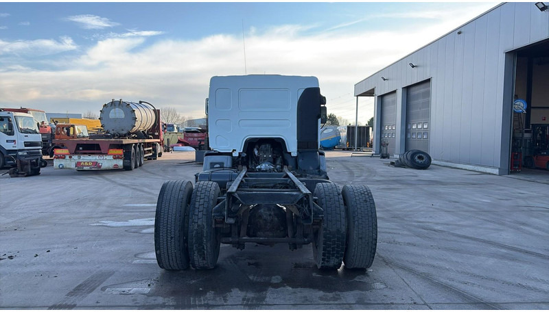 Renault Premium 320 (FULL STEEL / LAMES / BOITE MANUELLE / MANUAL GEARBOX) - الشاسيه شاحنة: صور 5 Renault Premium 320 (FULL STEEL / LAMES / BOITE MANUELLE / MANUAL GEARBOX) - الشاسيه شاحنة: صور 5