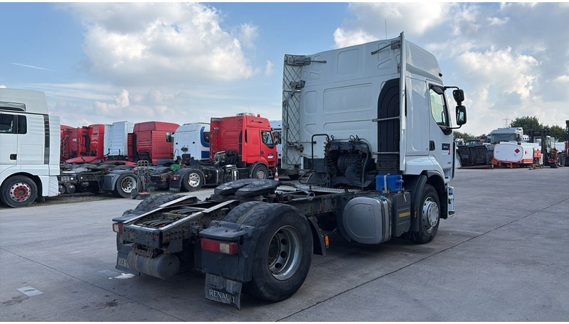Renault Premium 460 DXI (GOOD CONDITION / AIRCO / AC / BOITE MANUELLE / MANUAL GEARBOX) - شاحنة جرار: صور 5 Renault Premium 460 DXI (GOOD CONDITION / AIRCO / AC / BOITE MANUELLE / MANUAL GEARBOX) - شاحنة جرار: صور 5