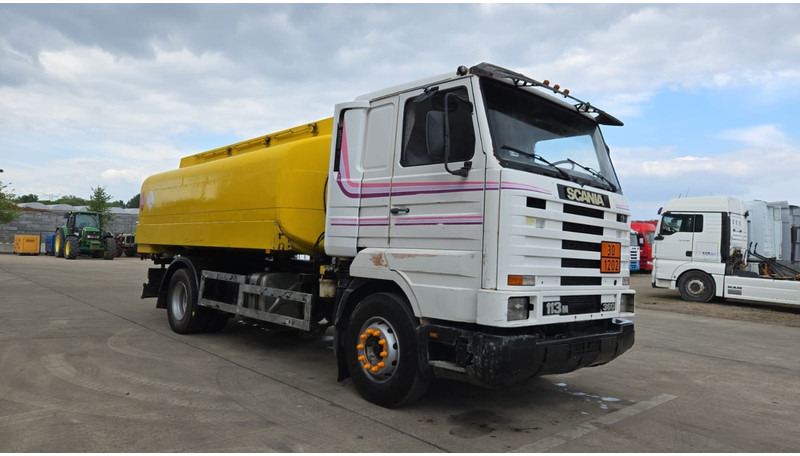 Scania 113-360 (13500L / POMPE MANUELLE / MANUAL PUMP / TOP CONDITION / WITH PUMP + COUNTER !!) - شاحنة صهريج: صور 3 Scania 113-360 (13500L / POMPE MANUELLE / MANUAL PUMP / TOP CONDITION / WITH PUMP + COUNTER !!) - شاحنة صهريج: صور 3