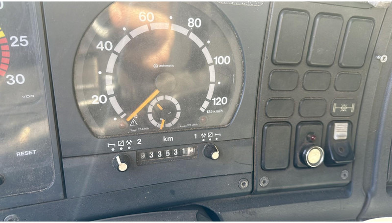 تأجير Scania 124-420 Topline (MANUAL GEARBOX / BOITE MANUELLE) Scania 124-420 Topline (MANUAL GEARBOX / BOITE MANUELLE): صور 19 تأجير Scania 124-420 Topline (MANUAL GEARBOX / BOITE MANUELLE) Scania 124-420 Topline (MANUAL GEARBOX / BOITE MANUELLE): صور 19