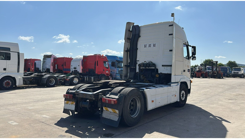Volvo FH 460 (MANUAL GEARBOX / BOITE MANUELLE) - شاحنة جرار: صور 5 Volvo FH 460 (MANUAL GEARBOX / BOITE MANUELLE) - شاحنة جرار: صور 5