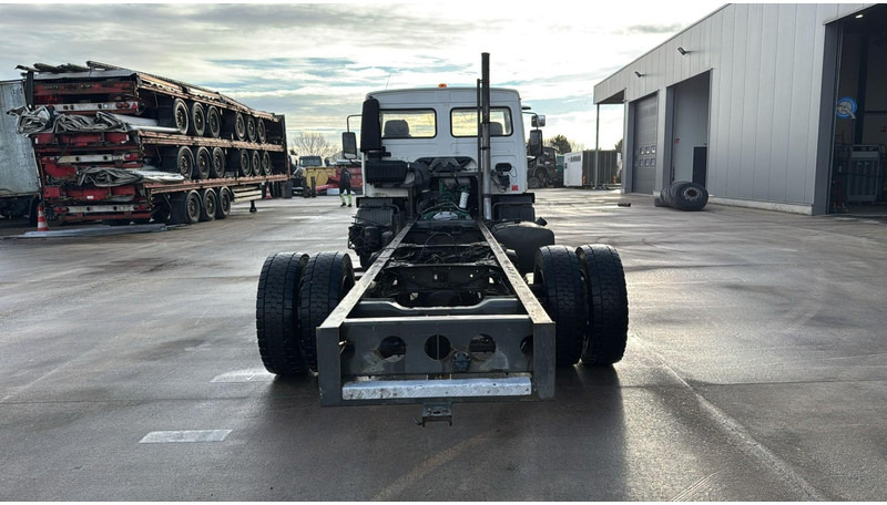 Volvo FL 220 (BELGIAN TRUCK / MANUAL GEARBOX / CAMION BELGE) - الشاسيه شاحنة: صور 5 Volvo FL 220 (BELGIAN TRUCK / MANUAL GEARBOX / CAMION BELGE) - الشاسيه شاحنة: صور 5