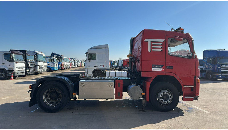 شاحنة جرار Volvo FM 340 (BELGIAN TRUCK / PERFECT CONDITION / GOOD TYRES / 460.000 KM): صور 7