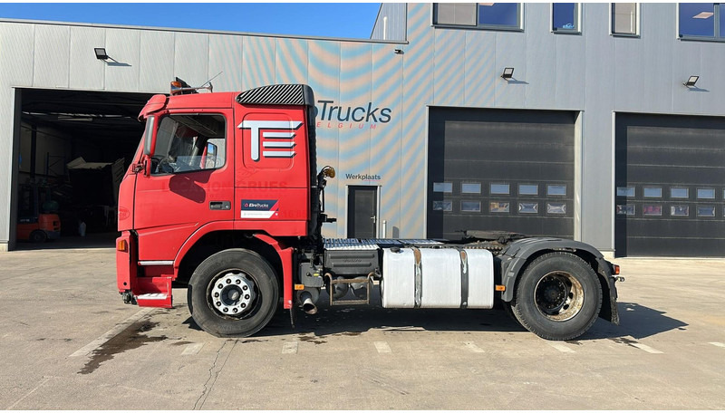 Volvo FM 340 (BELGIAN TRUCK / PERFECT CONDITION / GOOD TYRES / 460.000 KM) - شاحنة جرار: صور 4 Volvo FM 340 (BELGIAN TRUCK / PERFECT CONDITION / GOOD TYRES / 460.000 KM) - شاحنة جرار: صور 4