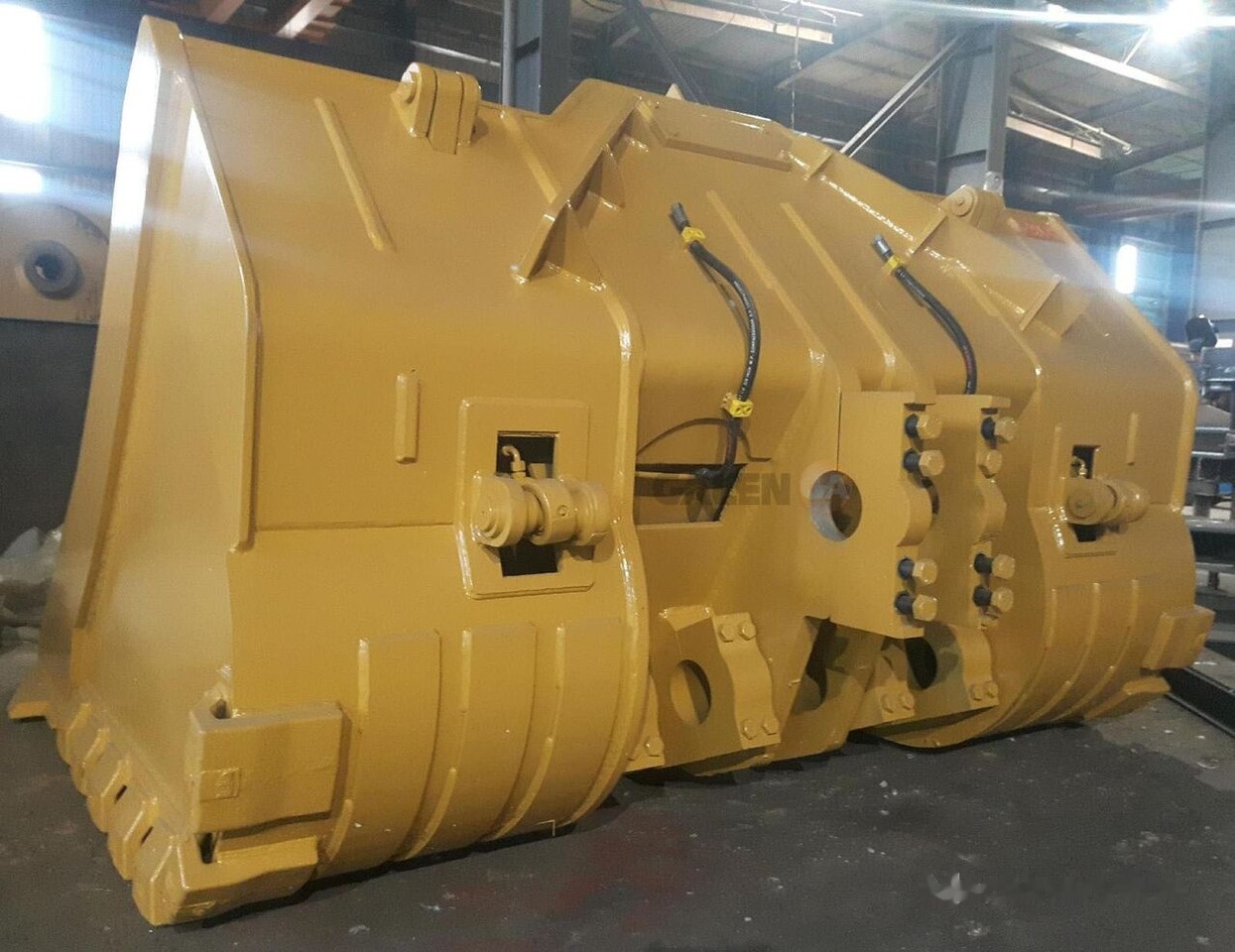 Atlas Copco Underground Mining Bucket(Push-Blade) - بكت شيول: صور 2 Atlas Copco Underground Mining Bucket(Push-Blade) - بكت شيول: صور 2