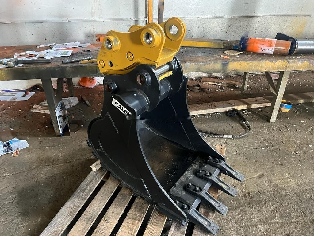 Caterpillar 305 Digging Bucket - بكت حفار: صور 5 Caterpillar 305 Digging Bucket - بكت حفار: صور 5