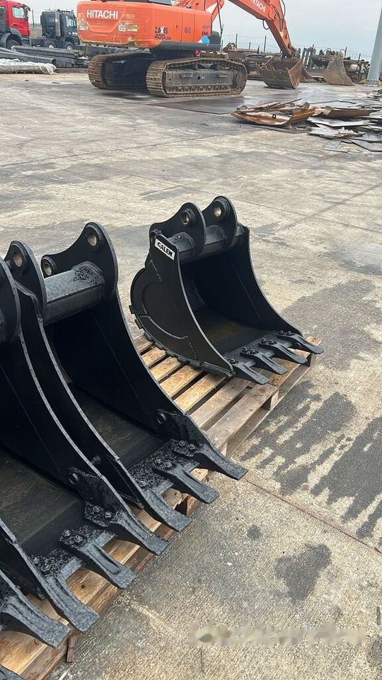 Caterpillar 305 Digging Bucket - بكت حفار: صور 4 Caterpillar 305 Digging Bucket - بكت حفار: صور 4