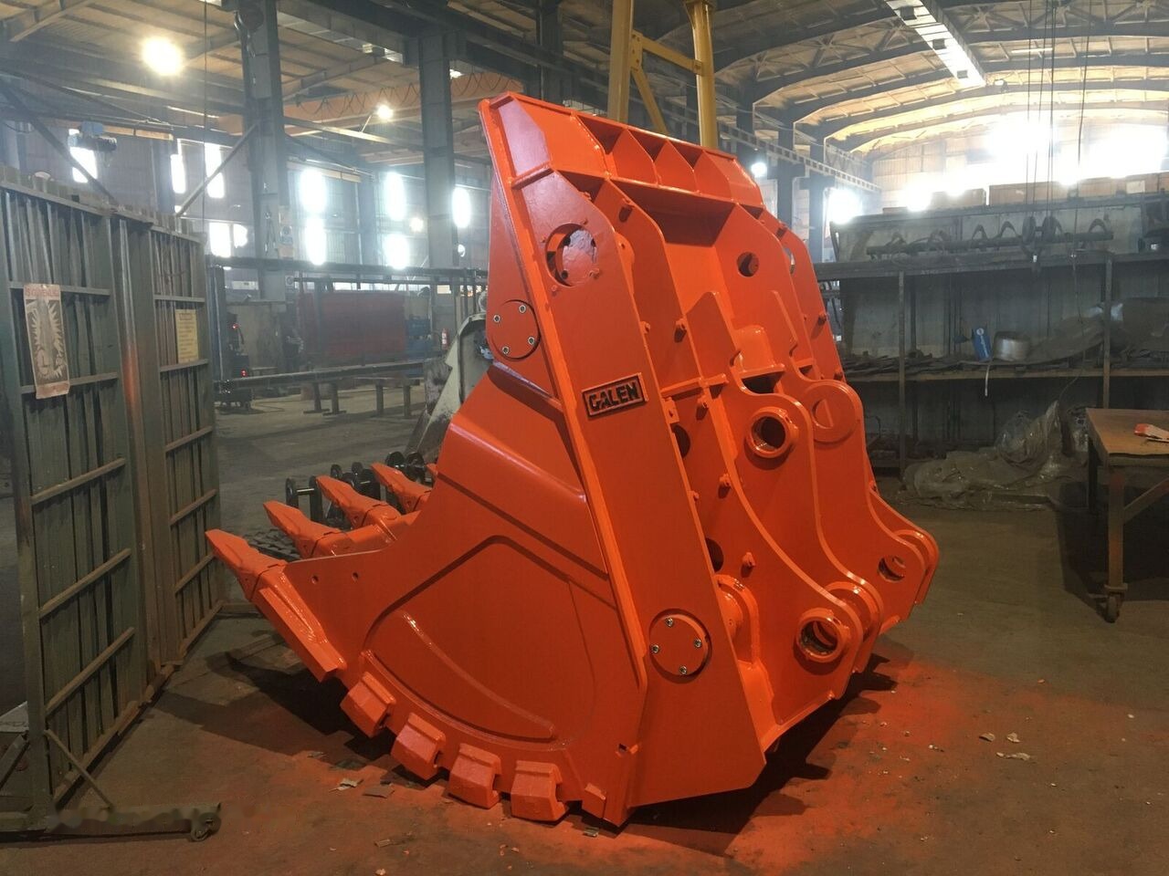 Galen SHOVEL BUCKET - بكت حفار: صور 5 Galen SHOVEL BUCKET - بكت حفار: صور 5