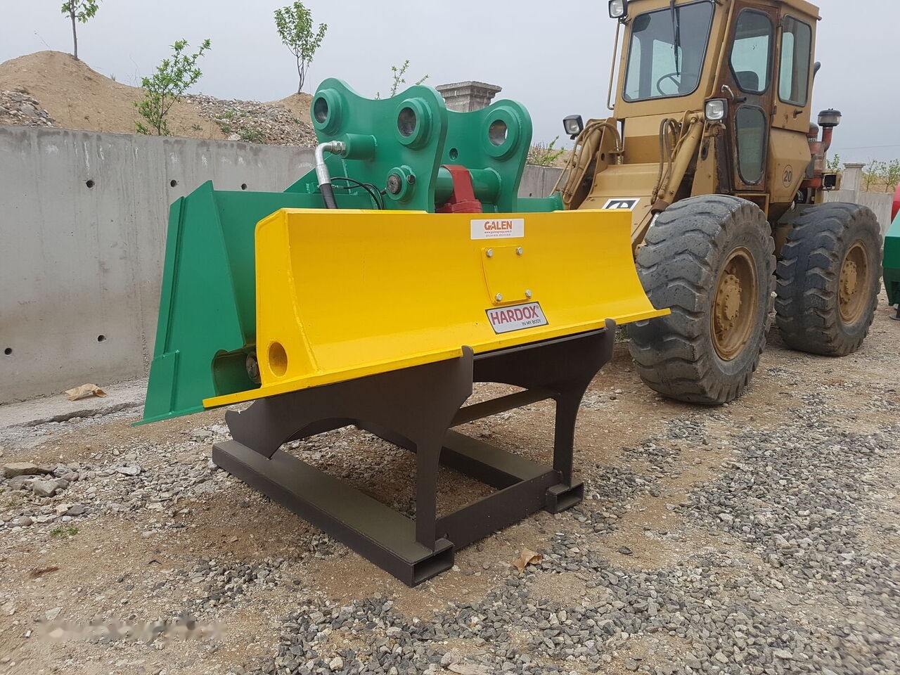 Galen VIBRO SLOPE BUCKET - بكت حفار: صور 5 Galen VIBRO SLOPE BUCKET - بكت حفار: صور 5
