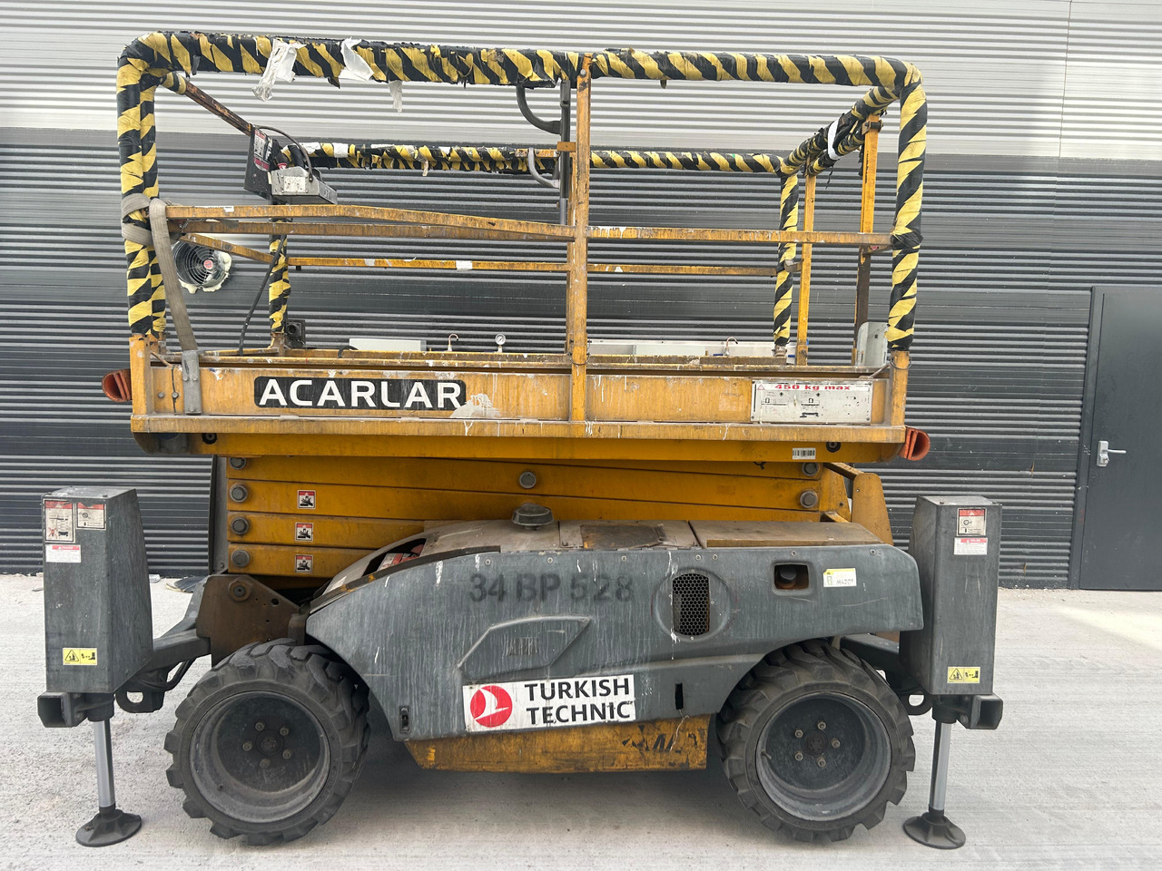 HAULOTTE 12DX COMPACT - رافعات مقصية: صور 1 HAULOTTE 12DX COMPACT - رافعات مقصية: صور 1