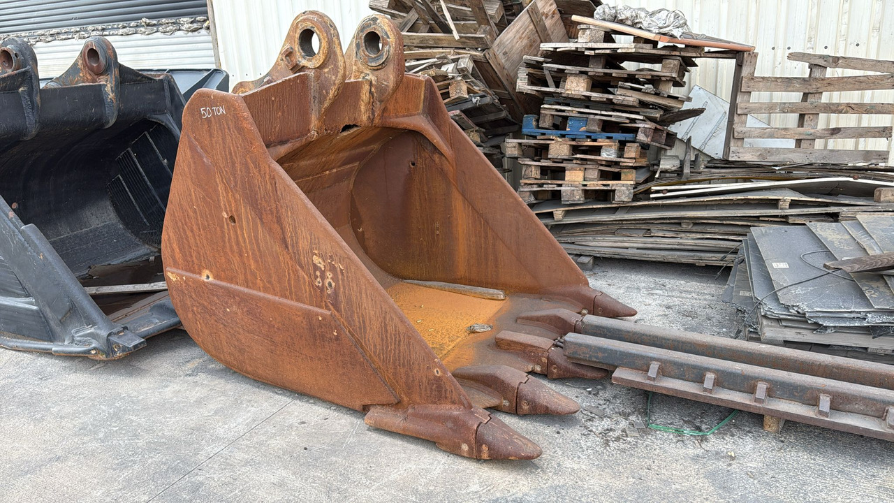 HITACHI Second Hand 50tons Bucket With Cheap Price - بكت حفار - حفارات زحافة: صور 1 HITACHI Second Hand 50tons Bucket With Cheap Price - بكت حفار - حفارات زحافة: صور 1