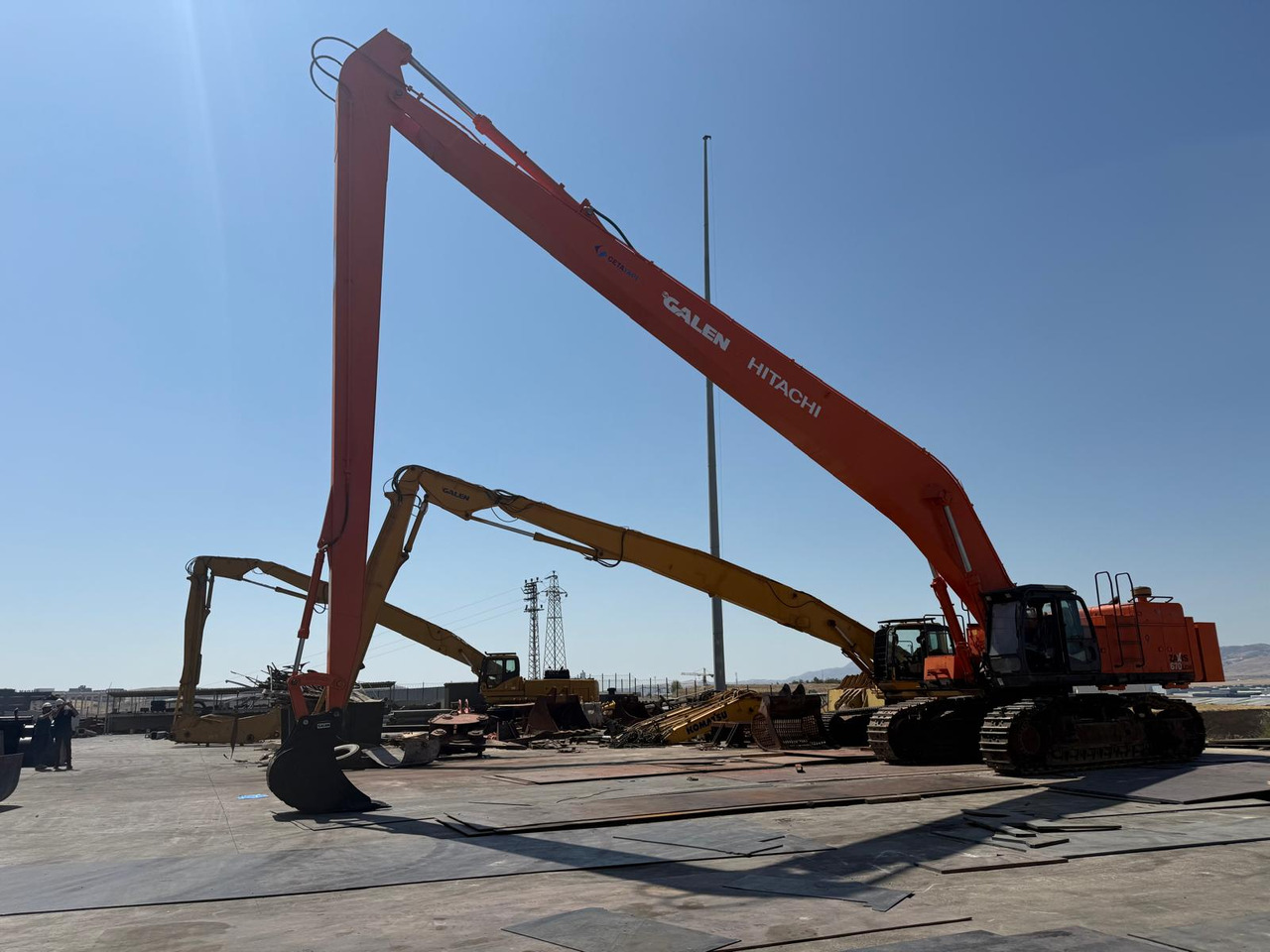 HITACHI ZX670 Long Reach Boom-Arm Manufacturing - حفارات زحافة: صور 1 HITACHI ZX670 Long Reach Boom-Arm Manufacturing - حفارات زحافة: صور 1