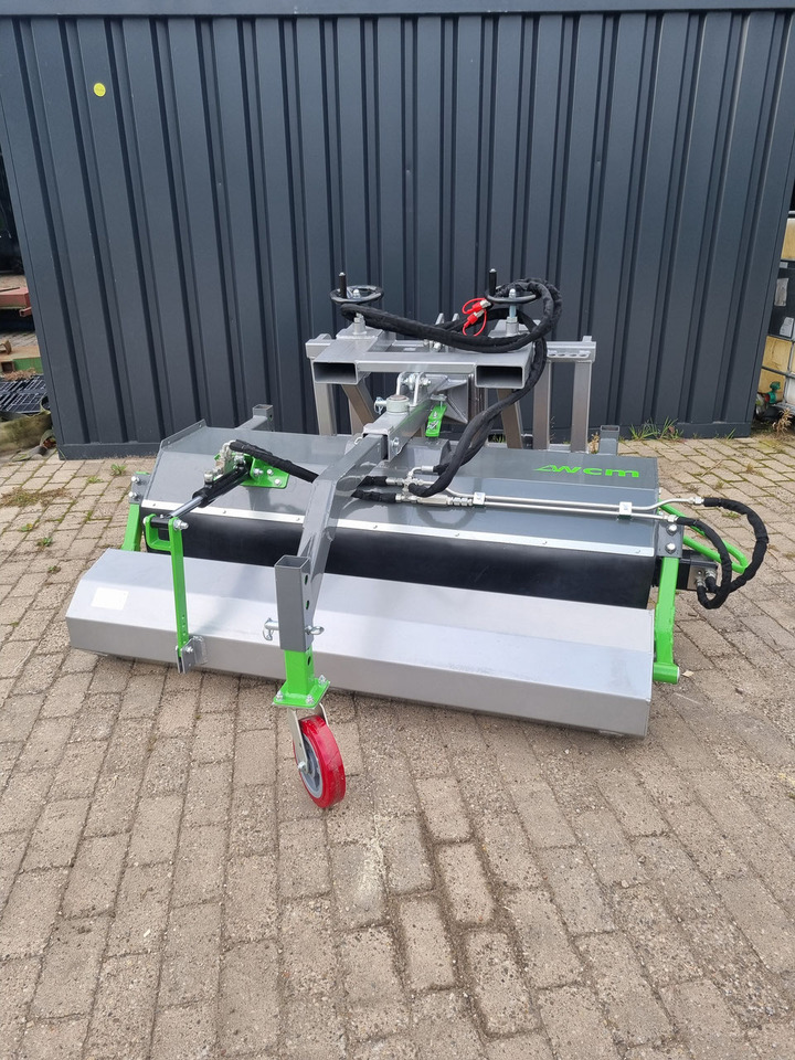 Rolbezem 1,50m nylon - مكنسة - لودر: صور 1 Rolbezem 1,50m nylon - مكنسة - لودر: صور 1