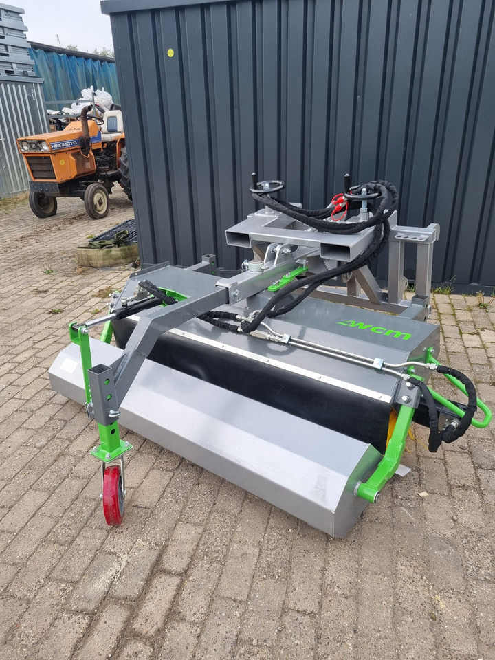 Rolbezem 1,50m nylon - مكنسة - لودر: صور 3 Rolbezem 1,50m nylon - مكنسة - لودر: صور 3