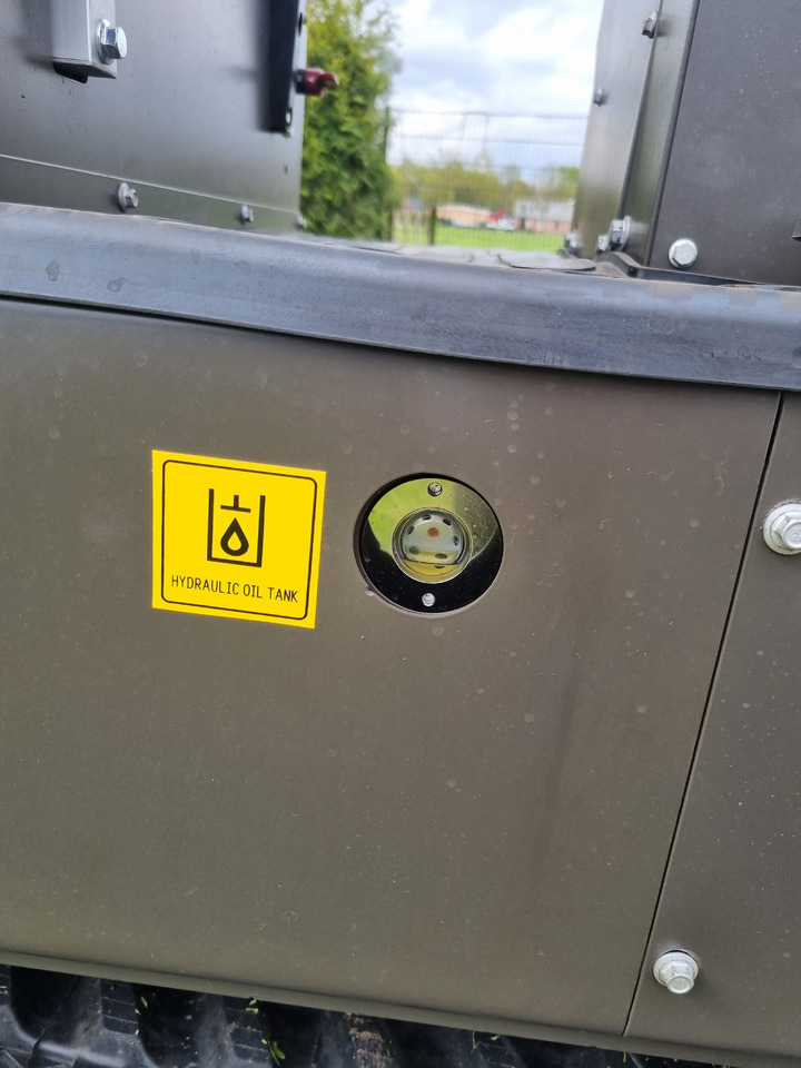 WCM CTX8010 - حفارة مصغرة: صور 4 WCM CTX8010 - حفارة مصغرة: صور 4