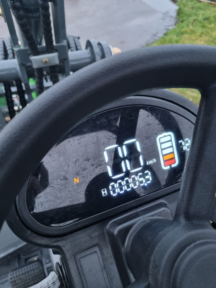 WCM L2110e E-Power - اللودر بعجل: صور 1 WCM L2110e E-Power - اللودر بعجل: صور 1