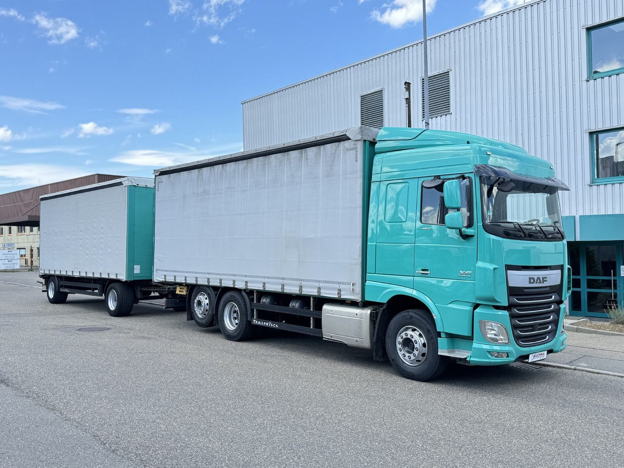 DAF XF460 6x2 Schiebeplane-Zug EDSCHA Bordwände - شاحنة ستارة: صور 3 DAF XF460 6x2 Schiebeplane-Zug EDSCHA Bordwände - شاحنة ستارة: صور 3
