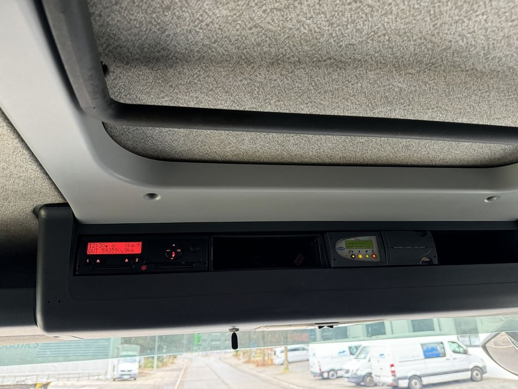 مبردة شاحنة MAN TGM 12.250 Tiefkühlkoffer 6,9m SUPRA 850 LBW  E5: صور 19