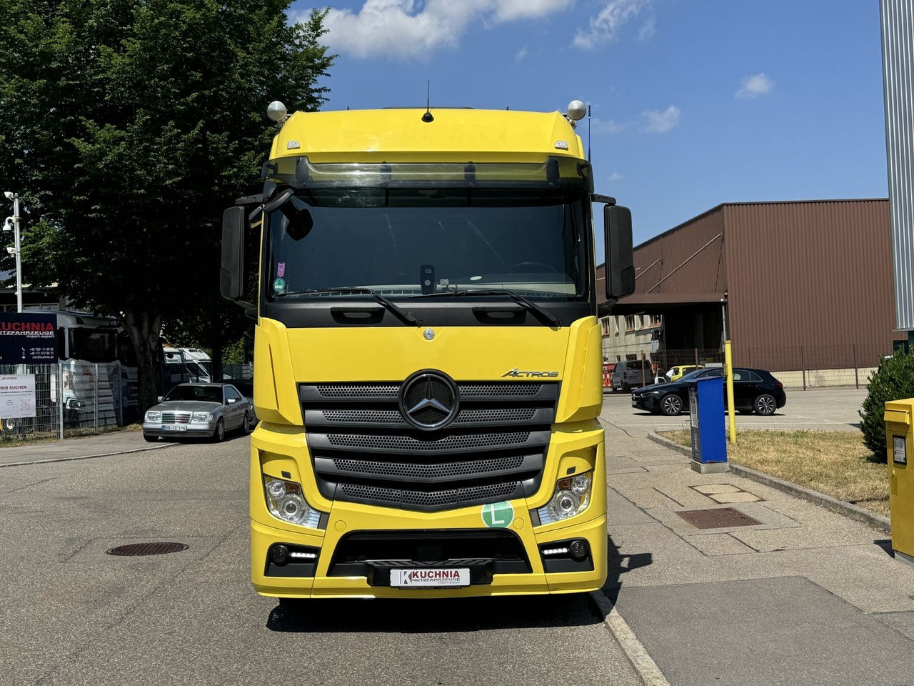 Mercedes-Benz Actros 1845 LL Gr.Haus AWL-Möbelkoffer uLBW - بصندوق مغلق شاحنة: صور 2 Mercedes-Benz Actros 1845 LL Gr.Haus AWL-Möbelkoffer uLBW - بصندوق مغلق شاحنة: صور 2