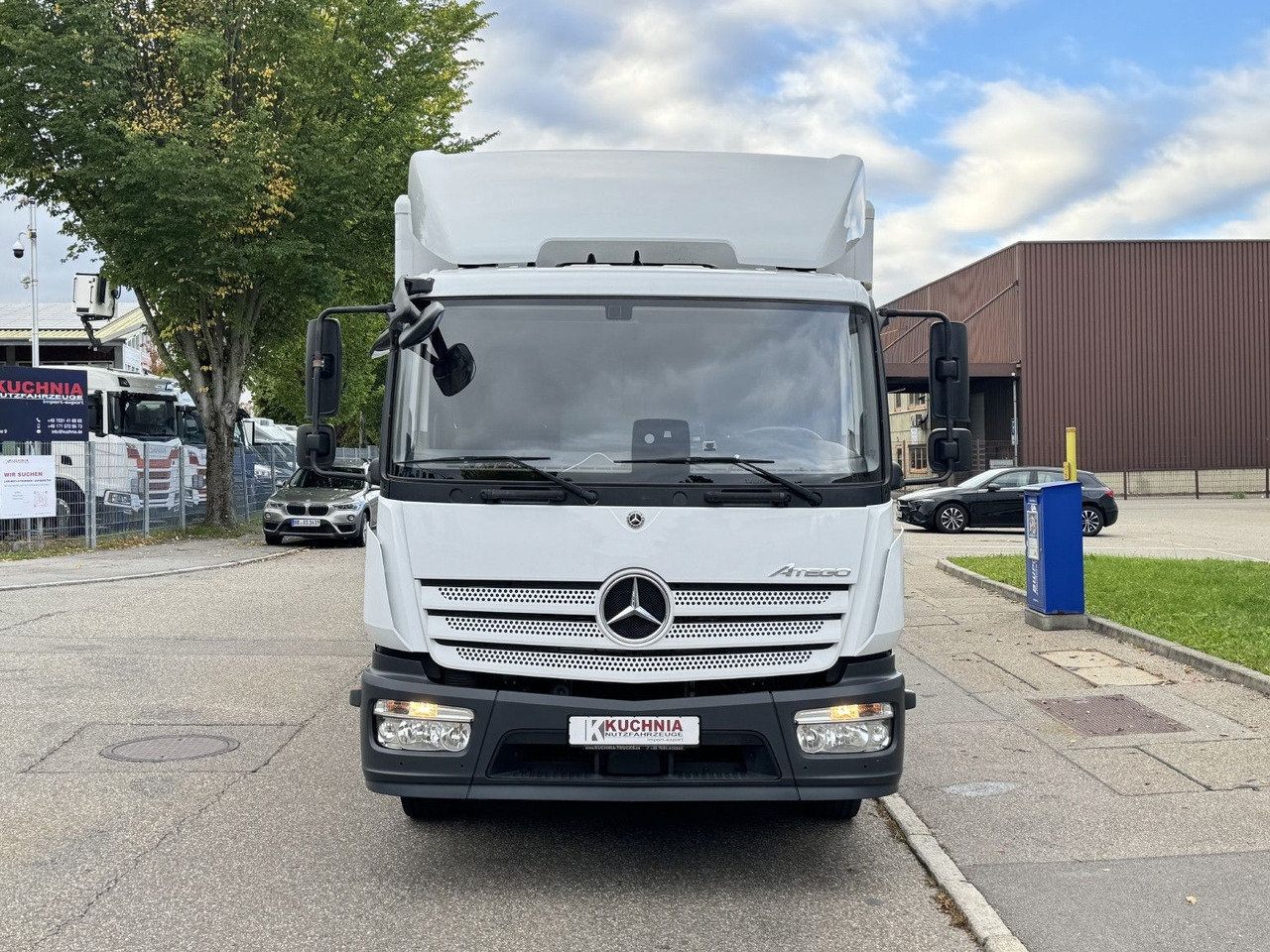 Mercedes-Benz Atego 1227L Koffer 8m LBW Klima Diff. Sperre - بصندوق مغلق شاحنة: صور 2 Mercedes-Benz Atego 1227L Koffer 8m LBW Klima Diff. Sperre - بصندوق مغلق شاحنة: صور 2