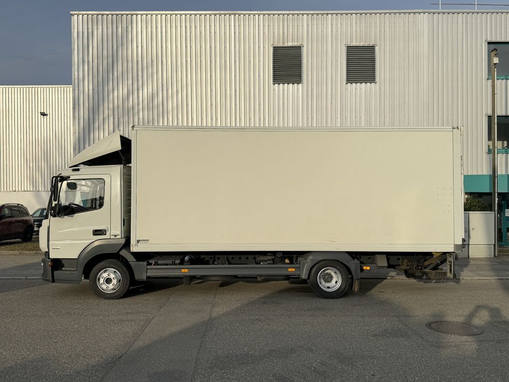 Mercedes-Benz Atego 818L Koffer 6,3m LBW Klima Autom. Luftgef. Mercedes-Benz Atego 818L Koffer 6,3m LBW Klima Autom. Luftgef. - الشاحنات الصغيرة صندوق مغلق: صور 4 Mercedes-Benz Atego 818L Koffer 6,3m LBW Klima Autom. Luftgef. Mercedes-Benz Atego 818L Koffer 6,3m LBW Klima Autom. Luftgef. - الشاحنات الصغيرة صندوق مغلق: صور 4