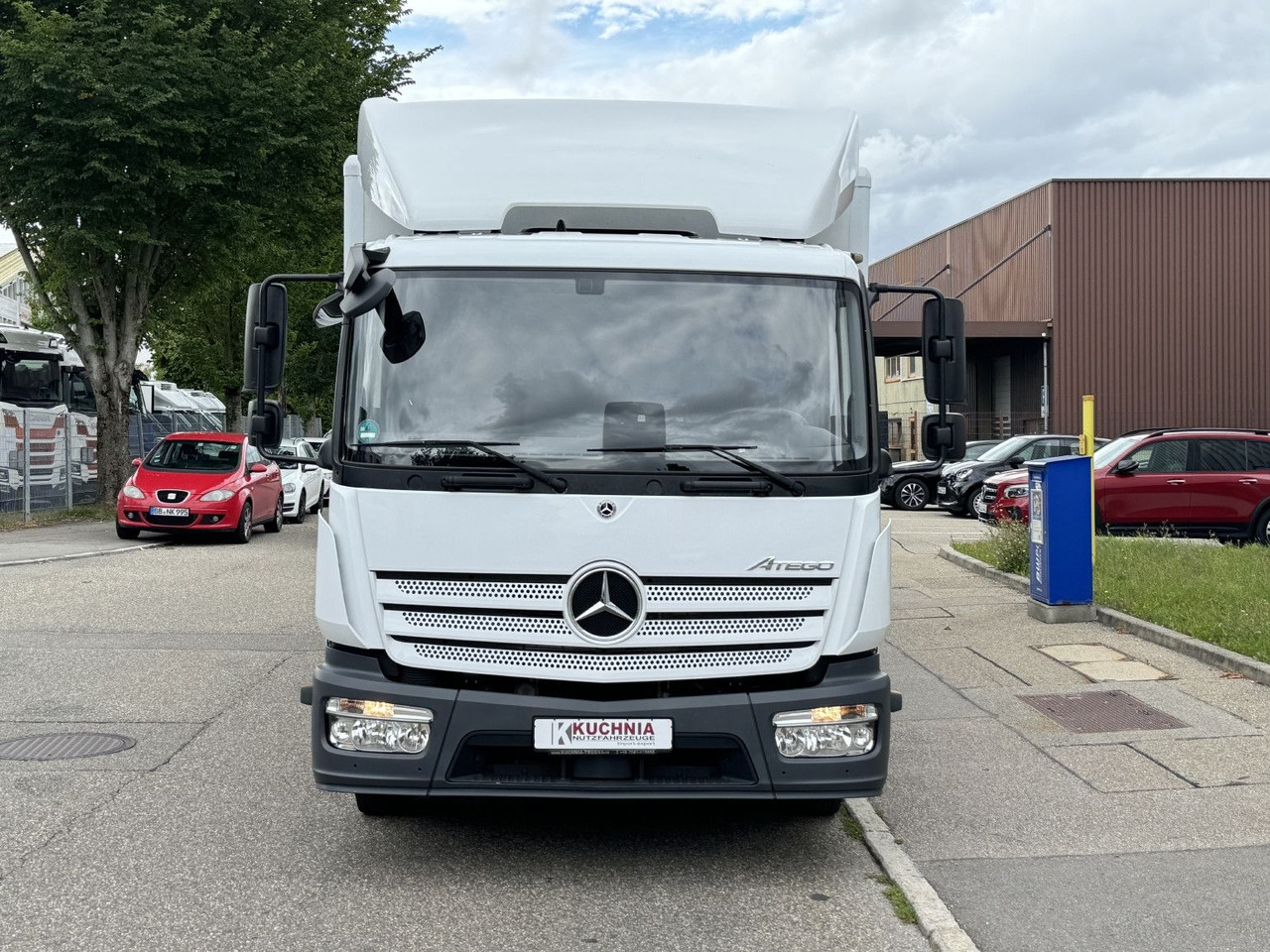 Mercedes-Benz Atego 824L Koffer 7,1m LBW Klima Diff. Sperre - الشاحنات الصغيرة صندوق مغلق: صور 2 Mercedes-Benz Atego 824L Koffer 7,1m LBW Klima Diff. Sperre - الشاحنات الصغيرة صندوق مغلق: صور 2