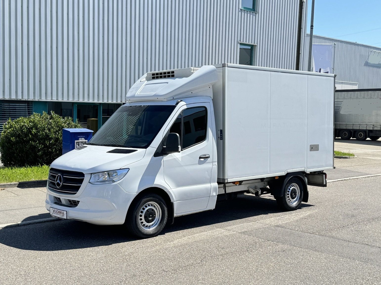 Mercedes-Benz Sprinter 316 Tiefkühl 3,3m TK V-500 MAX Luftgef. - الشاحنات الصغيرة المبردة: صور 3 Mercedes-Benz Sprinter 316 Tiefkühl 3,3m TK V-500 MAX Luftgef. - الشاحنات الصغيرة المبردة: صور 3