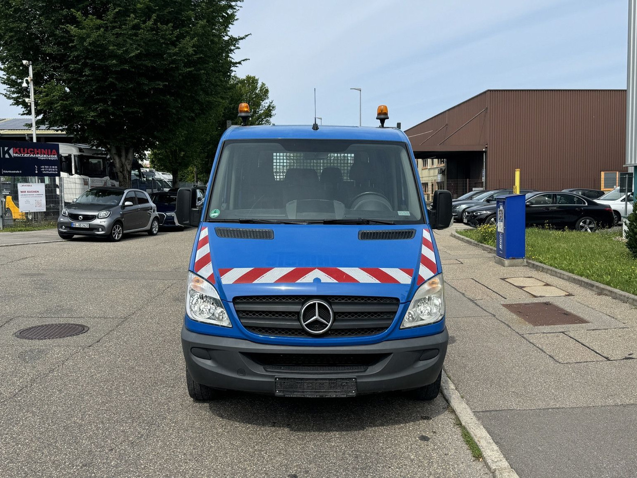 Mercedes-Benz Sprinter 319 V6 Doka Pritsche 2,7m ATM 120 Tkm - الشاحنات الصغيرة المسطحة, الشاحنات الصغيرة كابينة مزدوجة: صور 2 Mercedes-Benz Sprinter 319 V6 Doka Pritsche 2,7m ATM 120 Tkm - الشاحنات الصغيرة المسطحة, الشاحنات الصغيرة كابينة مزدوجة: صور 2