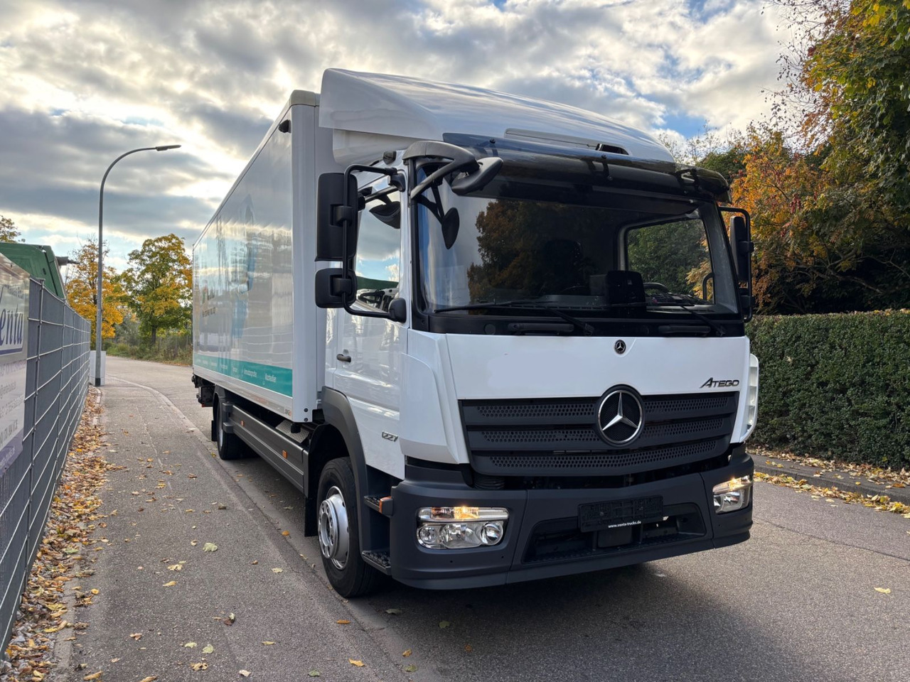 Mercedes-Benz Atego III 1227L, Euro-6, 2xAHK, Klima, Abbiegeas - بصندوق مغلق شاحنة: صور 3 Mercedes-Benz Atego III 1227L, Euro-6, 2xAHK, Klima, Abbiegeas - بصندوق مغلق شاحنة: صور 3