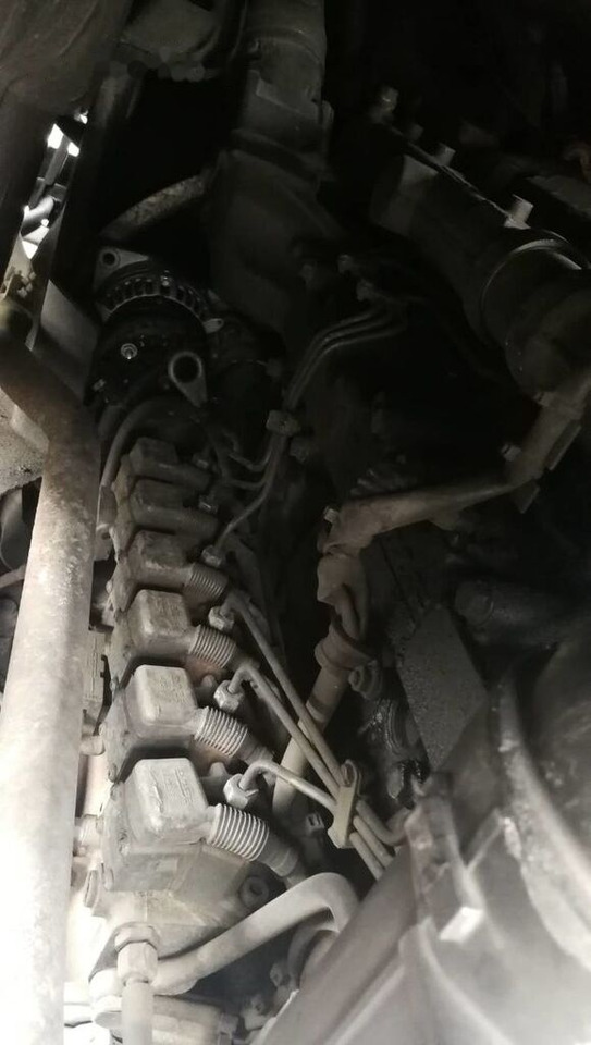 DAF XE315C 430 E3 DAF XF 95 - المحرك - شاحنة: صور 2 DAF XE315C 430 E3 DAF XF 95 - المحرك - شاحنة: صور 2