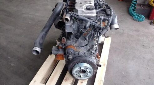IVECO F4AFE611K IVECO EUROCARGO truck - المحرك - شاحنة: صور 3 IVECO F4AFE611K IVECO EUROCARGO truck - المحرك - شاحنة: صور 3
