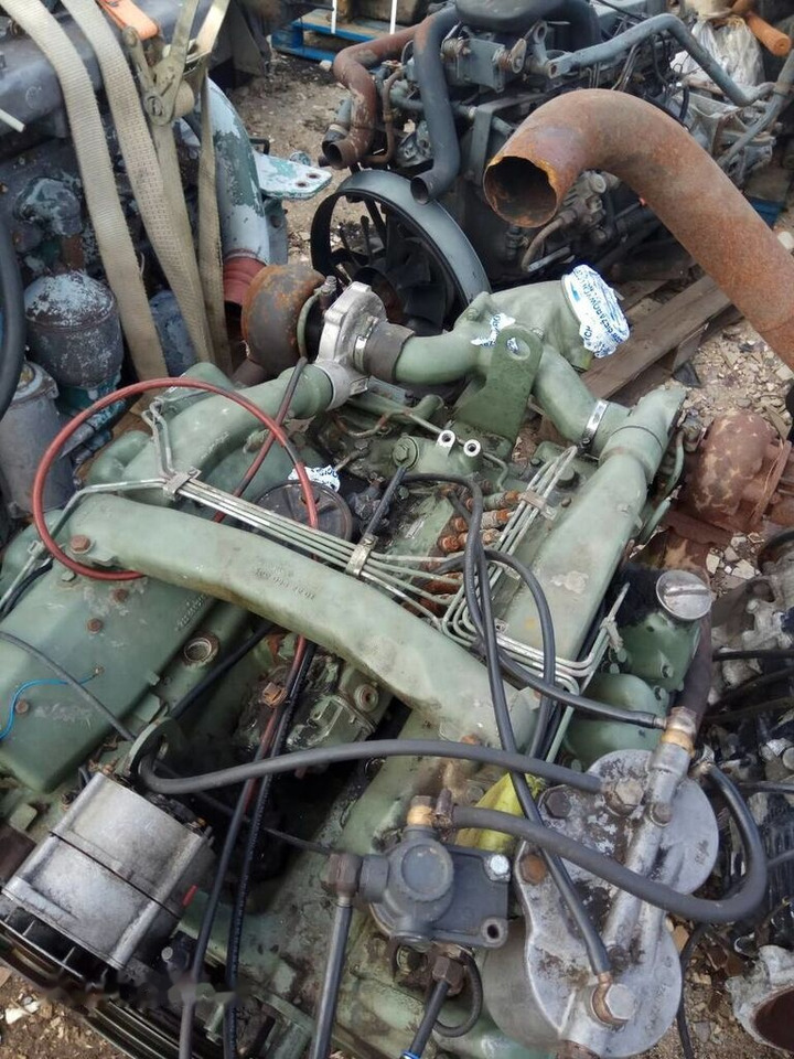 OM 422 V8 BiTurbo Mercedes-Benz - المحرك - شاحنة: صور 3 OM 422 V8 BiTurbo Mercedes-Benz - المحرك - شاحنة: صور 3