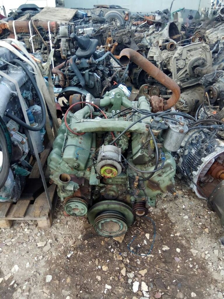 OM 422 V8 BiTurbo Mercedes-Benz - المحرك - شاحنة: صور 4 OM 422 V8 BiTurbo Mercedes-Benz - المحرك - شاحنة: صور 4