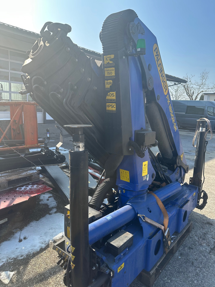 Palfinger PK 18502 SH E 4 FF ÖLK R3X AOS - ونش كرين: صور 3 Palfinger PK 18502 SH E 4 FF ÖLK R3X AOS - ونش كرين: صور 3