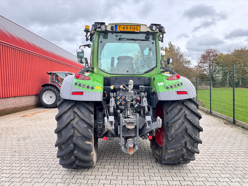FENDT 513 Vario S4 PowerPlus - جرار: صور 5 FENDT 513 Vario S4 PowerPlus - جرار: صور 5