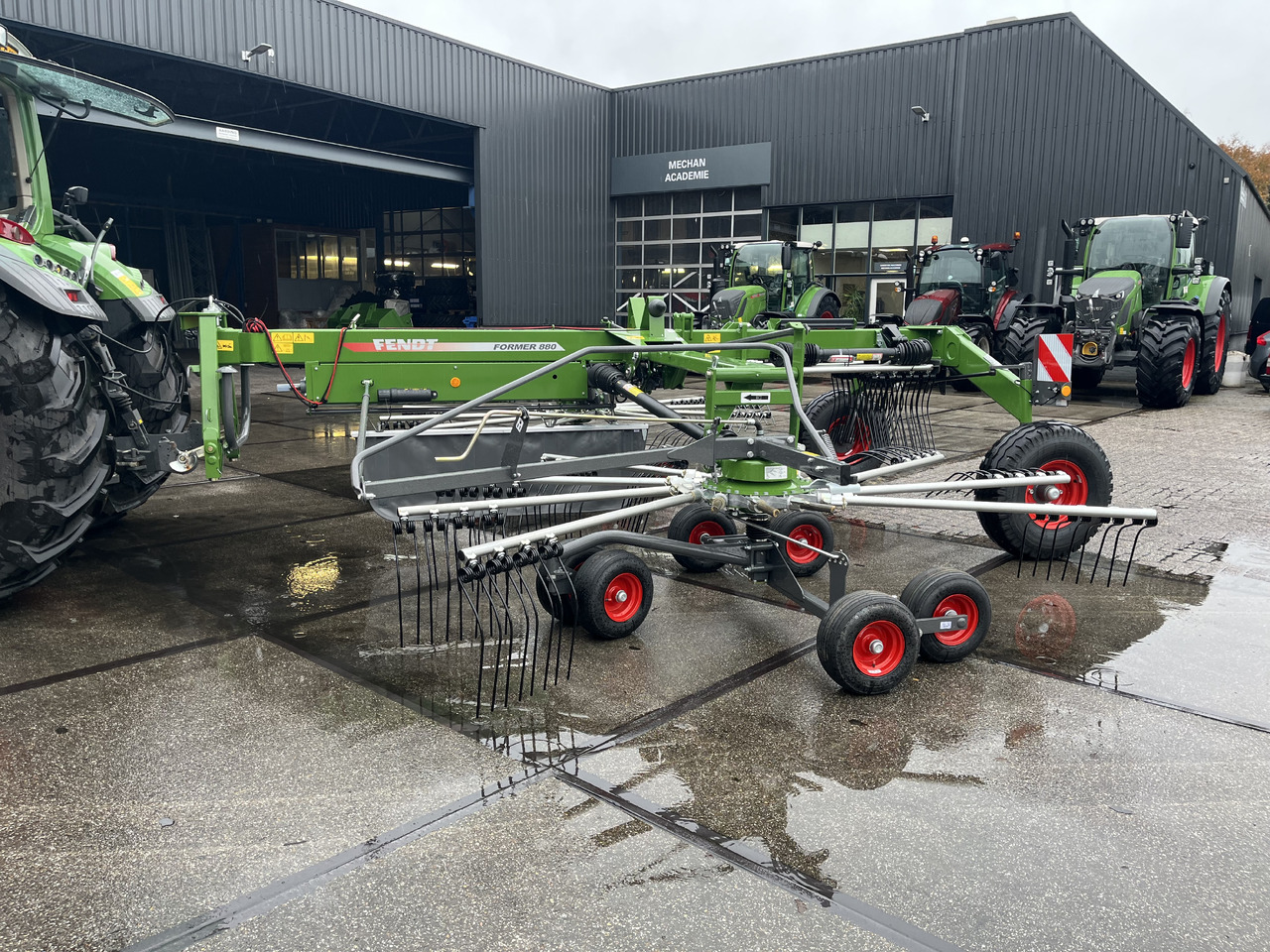 FENDT Former 880 - الأمشاط الزراعية: صور 5 FENDT Former 880 - الأمشاط الزراعية: صور 5