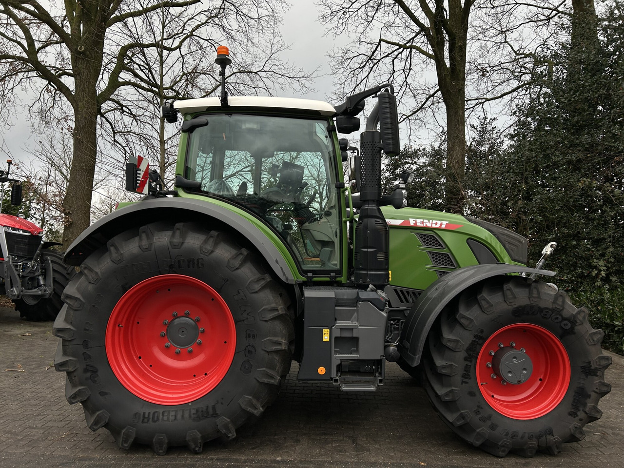 Fendt 724 Vario Gen6 ProfiPlus setting 2 - جرار: صور 2 Fendt 724 Vario Gen6 ProfiPlus setting 2 - جرار: صور 2