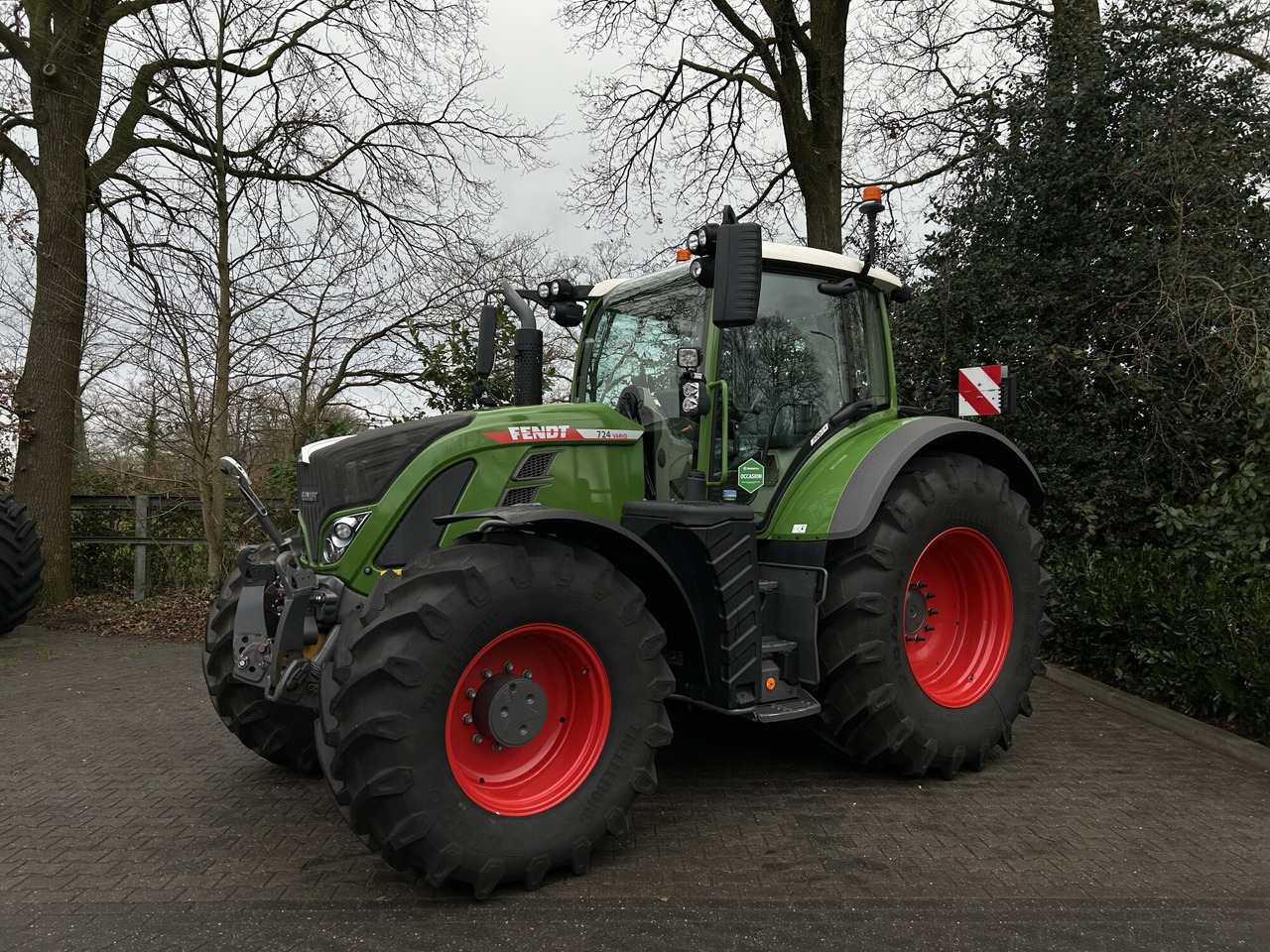 Fendt 724 Vario Gen6 ProfiPlus setting 2 - جرار: صور 1 Fendt 724 Vario Gen6 ProfiPlus setting 2 - جرار: صور 1