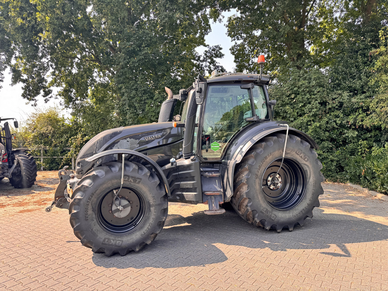 VALTRA T214 Direct - جرار: صور 2 VALTRA T214 Direct - جرار: صور 2