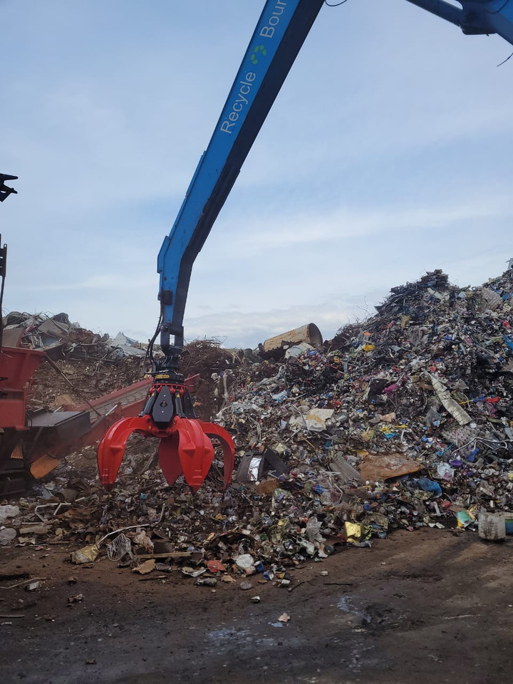 Scrap Grapple MHB5 - مخلبي - حفارة النقل والشحن: صور 3 Scrap Grapple MHB5 - مخلبي - حفارة النقل والشحن: صور 3