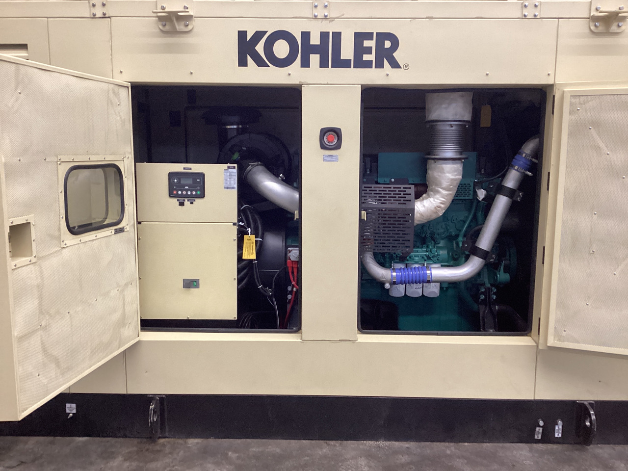 Volvo 515KVA generatorset Kohler. Brand New. - مجموعة المولدات: صور 2 Volvo 515KVA generatorset Kohler. Brand New. - مجموعة المولدات: صور 2